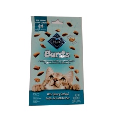 Cat Treats Bursts W/Savoury Seafood 56.6g. The Blue Buffalo Co. (endcap)