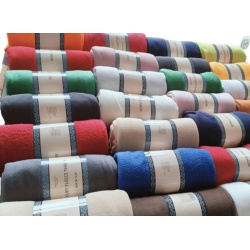 Fleec Throw 50x60 Solid Colours Ass't